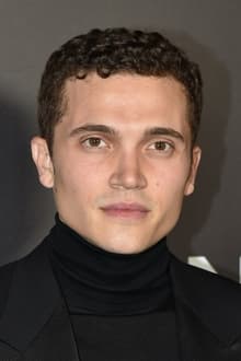 Karl Glusman